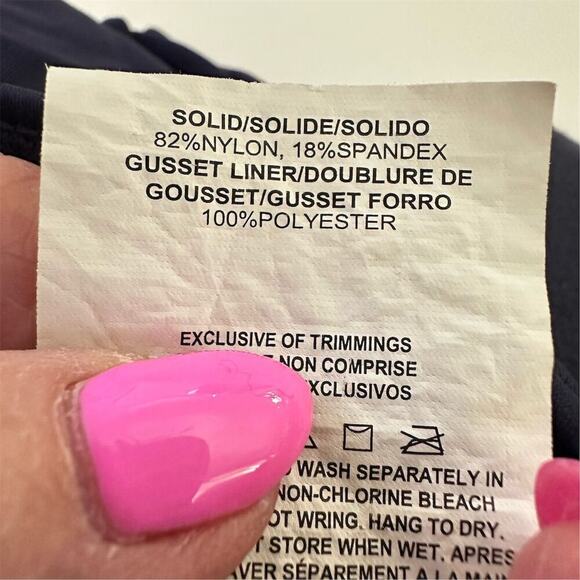 A Shore Fit Women's Ruffle Hem Swim Skirt Size 10 Navy Blue - Picture 7 of 7